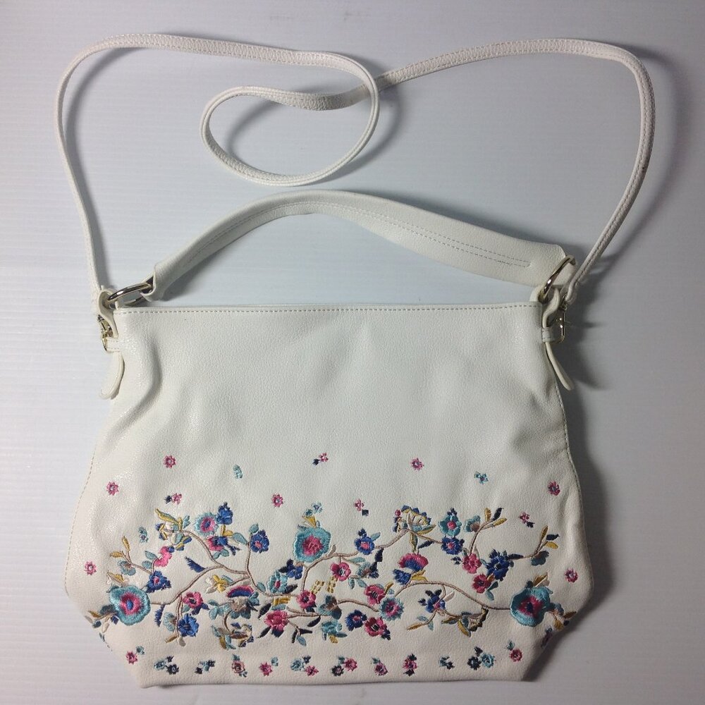 IMOSHION White Embroidered Vegan Leather Hobo Bag